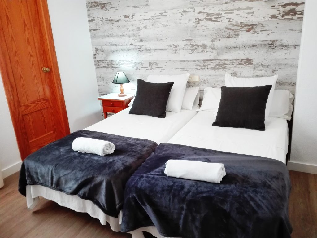 Habitaciones - 1980 ROOMS